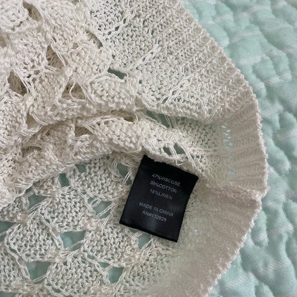 NBD Marcella Open Cable Cropped Pullover - Picture 5 of 8